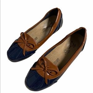 Beacon slid on patent leather cushion sole shoes